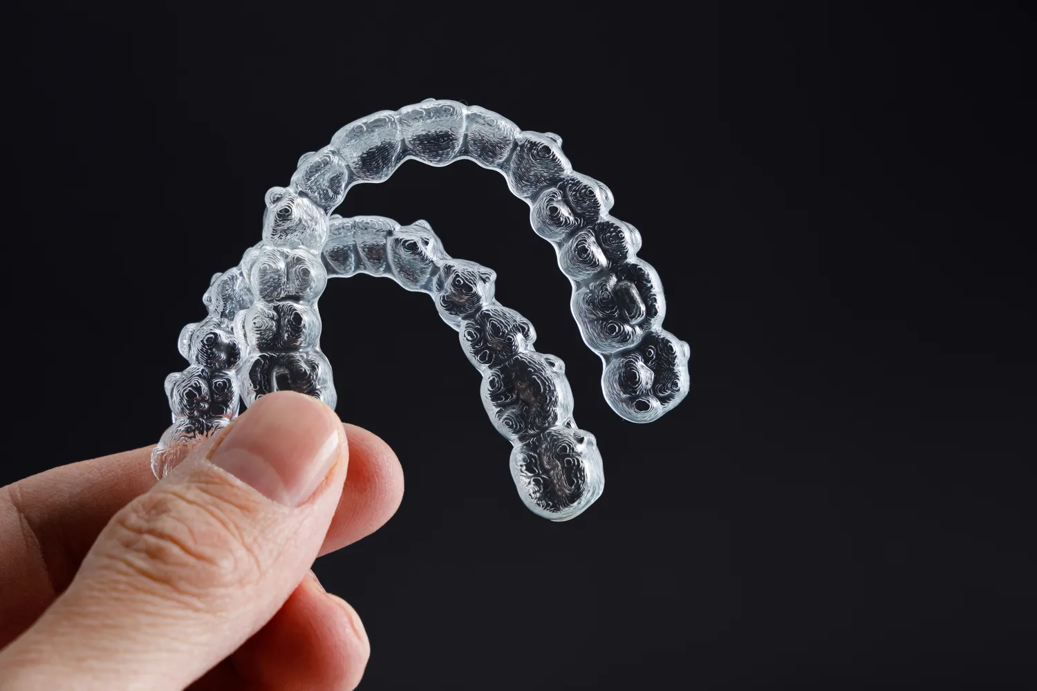 Aparat nakładkowy Invisalign Warszawa