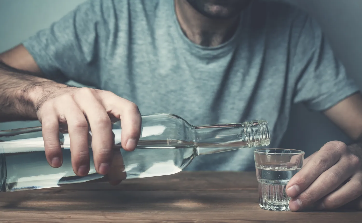 Co to jest alkoholizm i jakie są jego skutki?